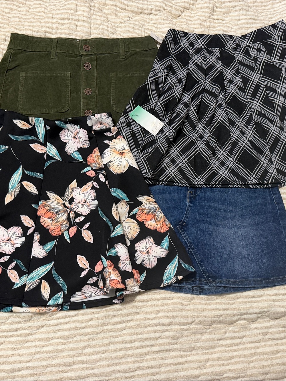 Girls L-XL Skirt Bundle